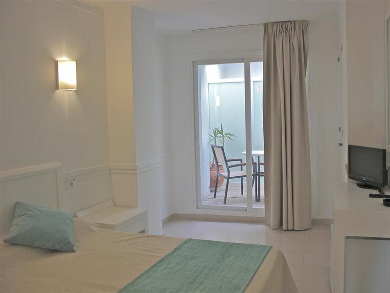 Hotel Brisa Marina (Adults Only) S'Illot  Eksteriør billede