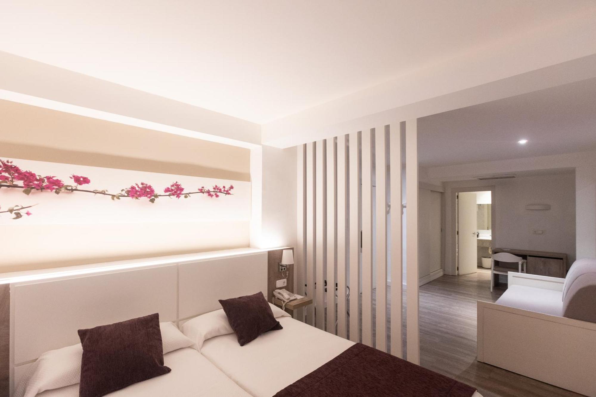 Hotel Brisa Marina (Adults Only) S'Illot  Eksteriør billede